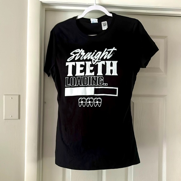 Graphic Tee Straight Teeth Loading… - Picture 1 of 1